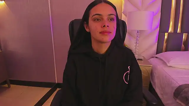 ChloeHarper  online show from February 2026 11:36:02 AM