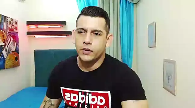 Snapshot of master_monstercock_ chatting on March 2025 12:18:01 AM master monstercock online show from March 2025 12:18:01 AM