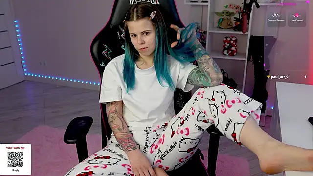 Snapshot of Latex_Kitty chatting on February 2026 02:57:02 PM Latex Kitty online show from February 2026 02:57:02 PM