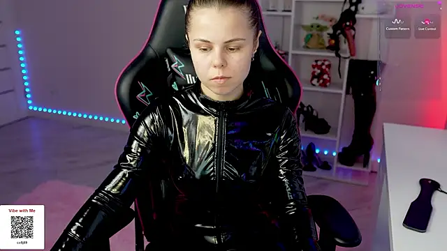 Snapshot of Latex_Kitty chatting on February 2026 02:57:02 PM Latex Kitty online show from February 2026 02:57:02 PM