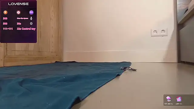 Snapshot of sorairosky chatting on September 2025 01:22:01 PM sorairosky online show from September 2025 01:22:01 PM