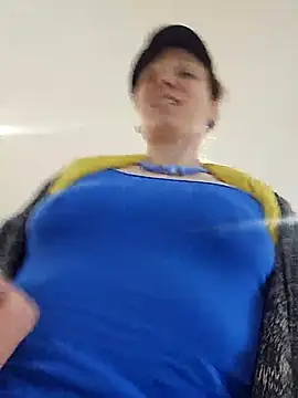 Exhibitionsplit online show from March 2025 12:15:02 PM