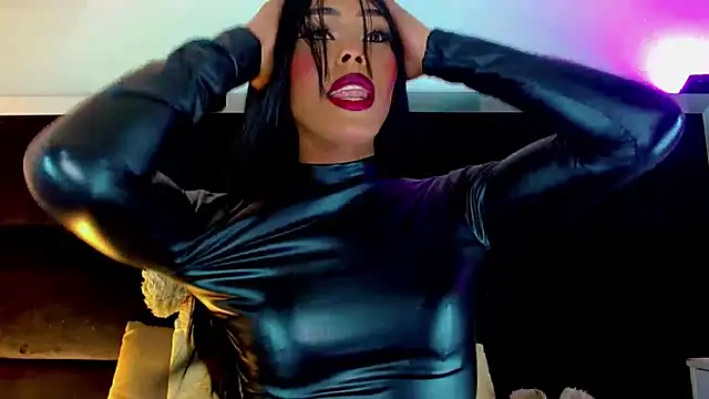 Snapshot of CoralineSweett chatting on September 2025 02:05:01 AM CoralineSweett online show from September 2025 02:05:01 AM