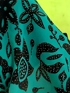 Shreya727 online show from February 2026 05:22:02 PM