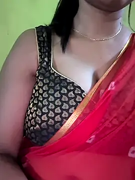 Snapshot of Shreya727 chatting on May 2026 07:32:02 PM Shreya727 online show from May 2026 07:32:02 PM