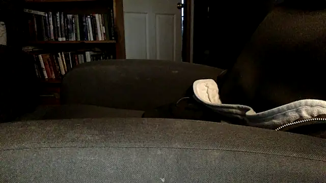 Thorandkitty online show from December 2025 01:39:02 PM