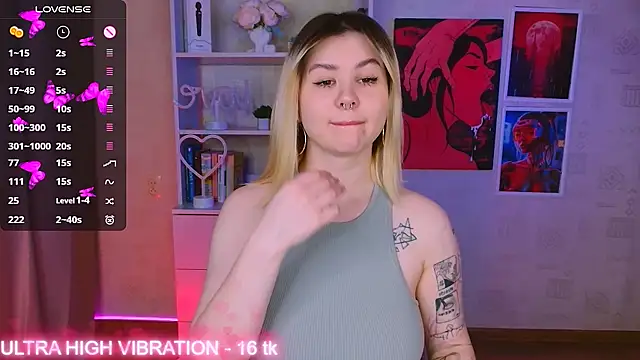 Snapshot of cutie_mili chatting on February 2025 02:35:02 AM cutie mili online show from February 2025 02:35:02 AM