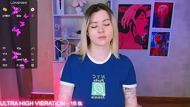 Snapshot of cutie_mili chatting on February 2025 11:54:02 PM cutie mili online show from February 2025 11:54:02 PM