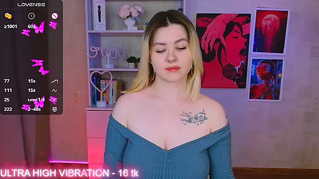 Snapshot of cutie_mili chatting on February 2025 02:04:01 AM cutie mili online show from February 2025 02:04:01 AM