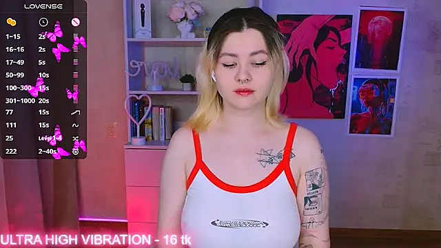 Snapshot of cutie_mili chatting on February 2025 02:59:02 AM cutie mili online show from February 2025 02:59:02 AM