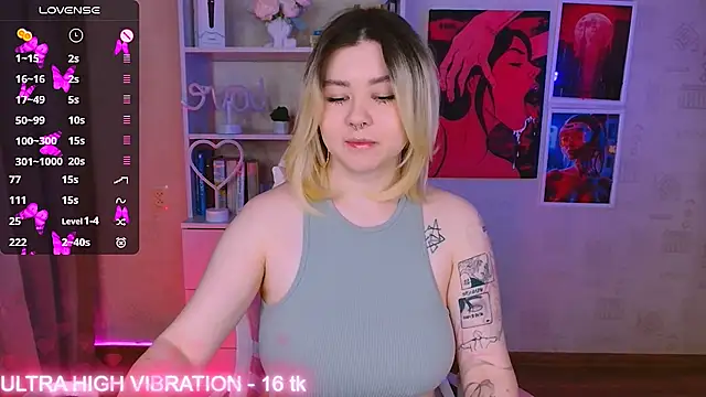 Snapshot of cutie_mili chatting on February 2025 03:35:01 AM cutie mili online show from February 2025 03:35:01 AM