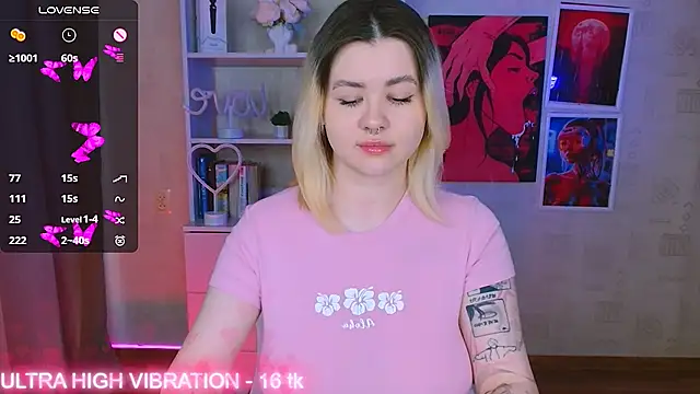 Snapshot of cutie_mili chatting on February 2025 07:42:02 AM cutie mili online show from February 2025 07:42:02 AM