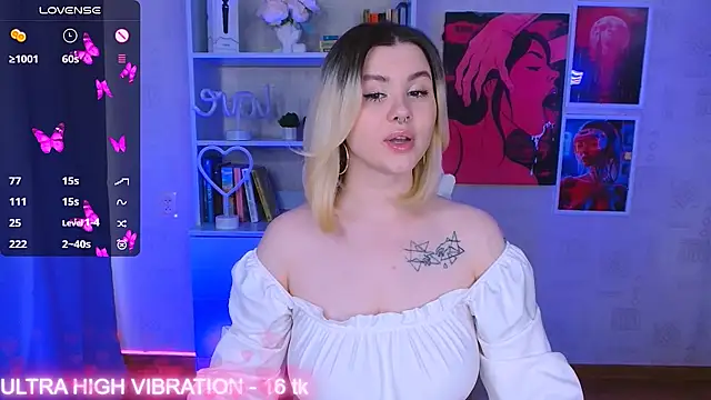 Snapshot of cutie_mili chatting on March 2025 12:42:02 PM cutie mili online show from March 2025 12:42:02 PM