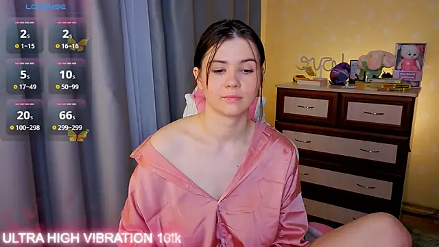 Snapshot of cutie_mili chatting on November 2025 07:51:01 AM cutie mili online show from November 2025 07:51:01 AM