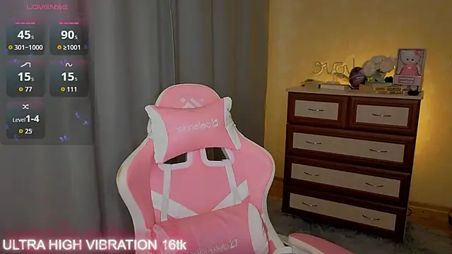 Snapshot of cutie_mili chatting on March 2026 10:37:01 AM cutie mili online show from March 2026 10:37:01 AM