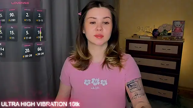 Snapshot of cutie_mili chatting on April 2026 09:07:01 AM cutie mili online show from April 2026 09:07:01 AM