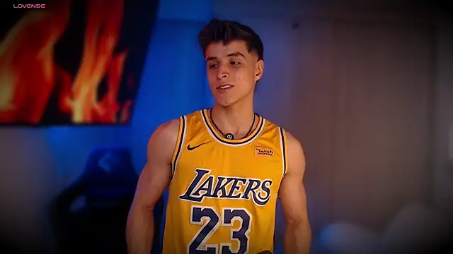 thomklein online show from December 2025 07:43:02 PM