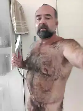 Snapshot of chainjulious chatting on January 2025 05:32:01 PM chainjulious online show from January 2025 05:32:01 PM