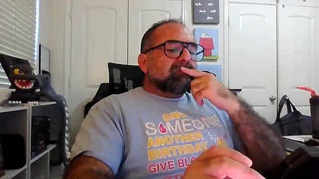 Snapshot of chainjulious chatting on October 2025 04:07:02 PM chainjulious online show from October 2025 04:07:02 PM