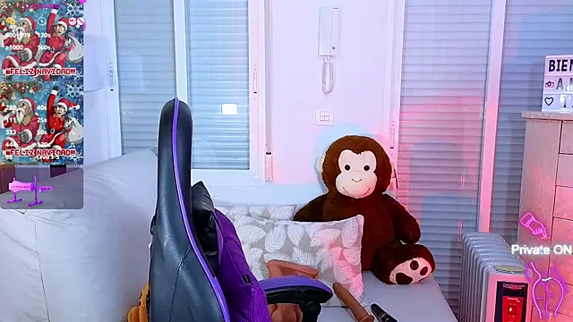 Snapshot of Tawny_cox chatting on December 2024 10:44:02 AM Tawny cox online show from December 2024 10:44:02 AM