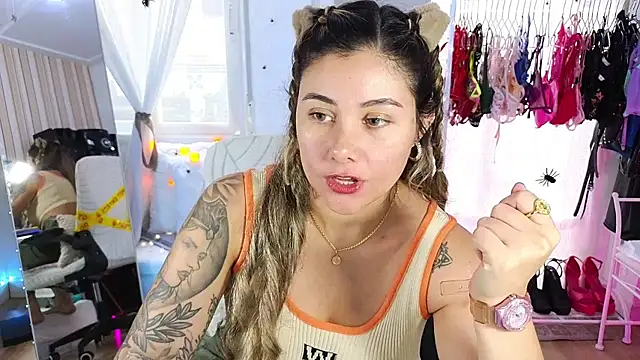 Snapshot of Tawny_cox chatting on October 2025 09:31:01 AM Tawny cox online show from October 2025 09:31:01 AM