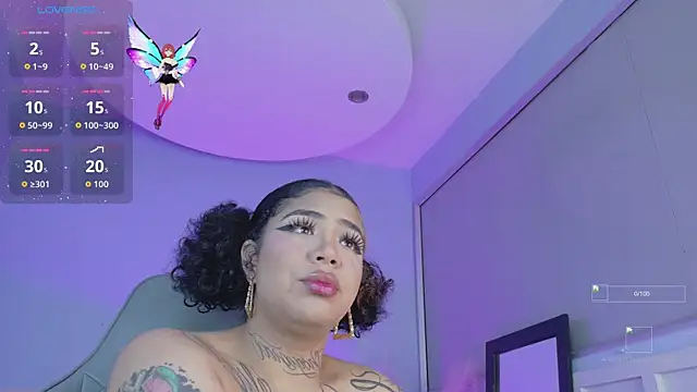 Snapshot of foxxy-lov3 chatting on October 2025 12:06:01 PM foxxy-lov3 online show from October 2025 12:06:01 PM