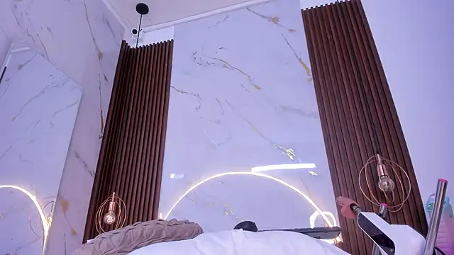 danisaenz  online show from March 2025 11:35:02 PM