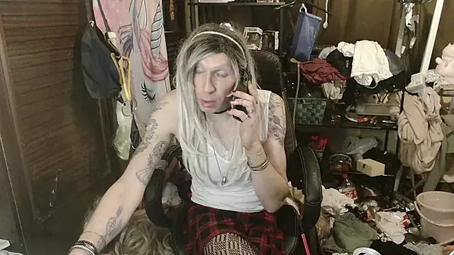 Ombeline1 online show from January 2026 07:29:01 PM