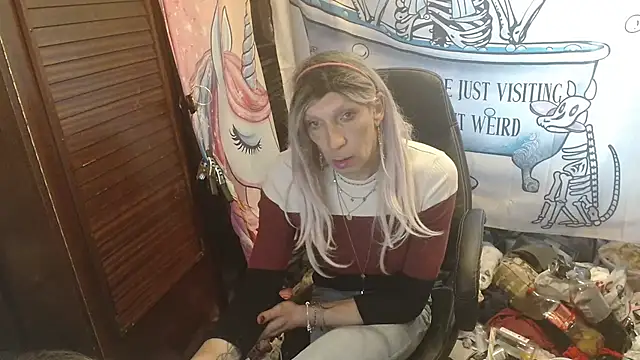 Ombeline1 online show from April 2026 11:07:02 AM