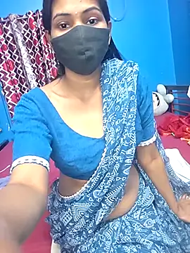 Snapshot of Triha_18 chatting on February 2026 01:48:02 PM Triha 18 online show from February 2026 01:48:02 PM