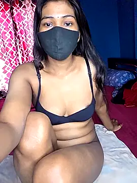 Snapshot of Triha_18 chatting on March 2026 03:34:02 AM Triha 18 online show from March 2026 03:34:02 AM