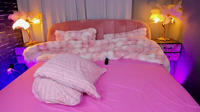 Snapshot of AmedeeaBanks chatting on March 2026 08:46:01 PM AmedeeaBanks online show from March 2026 08:46:01 PM