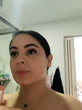 Snapshot of Lia_Hurley chatting on December 2025 04:12:02 PM Lia Hurley online show from December 2025 04:12:02 PM