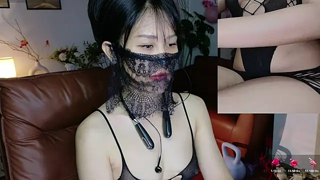 Snapshot of Kirei_kirei chatting on December 2025 02:48:01 PM Kirei kirei online show from December 2025 02:48:01 PM