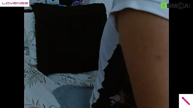 Hot Candy  online show from February 2025 10:20:02 AM