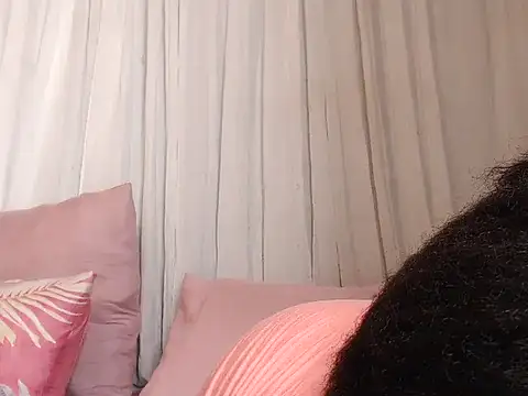 Snapshot of Freakyassnwildx chatting on January 2025 10:06:01 PM Freakyassnwildx online show from January 2025 10:06:01 PM