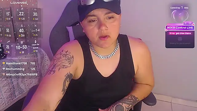 Snapshot of isabeautyx19 chatting on January 2025 06:03:02 PM isabeautyx19 online show from January 2025 06:03:02 PM