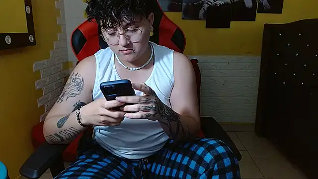 isabeautyx19 online show from January 2026 04:40:02 AM