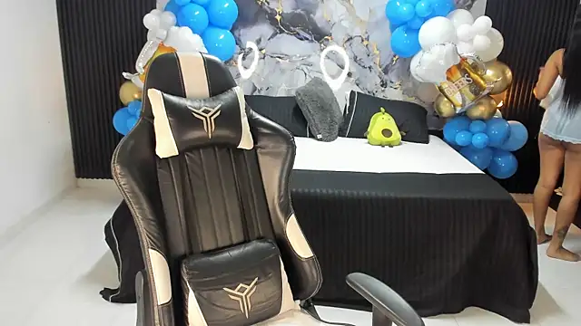 Snapshot of Ivy_16 chatting on September 2025 11:56:02 AM Ivy 16 online show from September 2025 11:56:02 AM