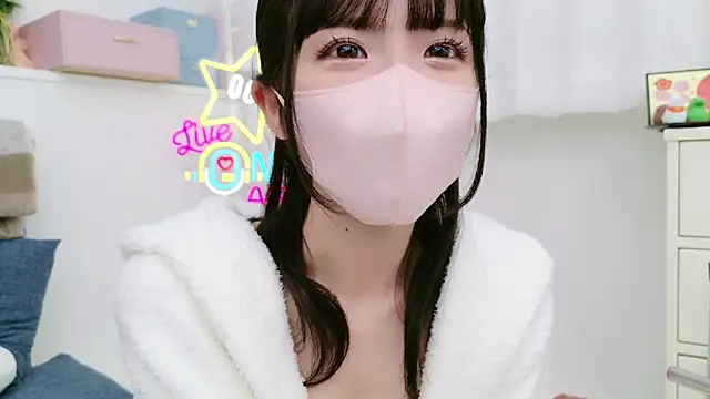 -minami- online show from January 2025 12:26:01 PM