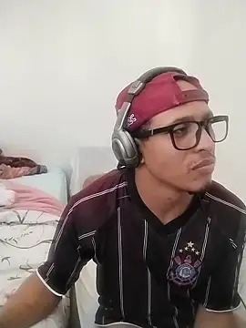 Piroca doce18 online show from November 2025 05:45:03 PM