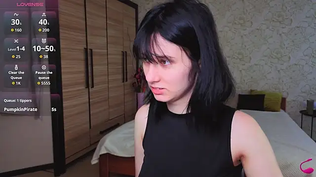 JulisSweet online show from October 2025 07:53:01 AM