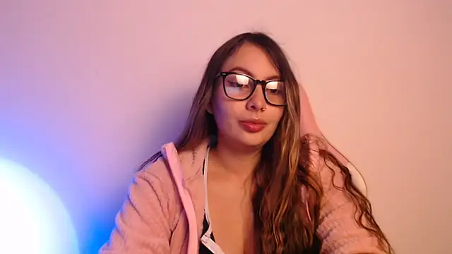 lalawhitte online show from December 2025 12:13:02 PM