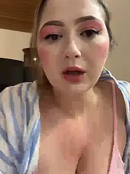 Kamilla Loop online show from October 2025 08:59:01 PM