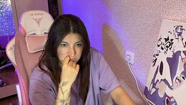 Katrin  kiss online show from April 2026 09:04:02 PM