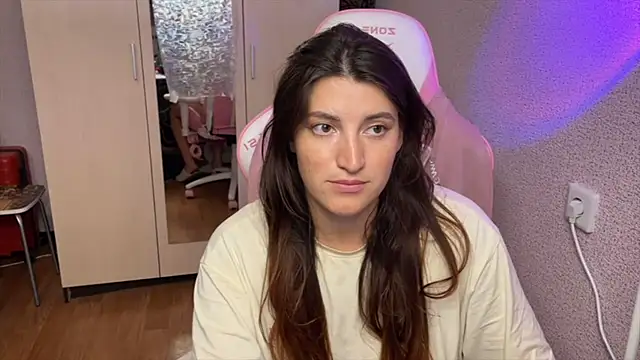 Snapshot of Katrin__kiss chatting on July 2026 08:59:01 PM Katrin kiss online show from July 2026 08:59:01 PM