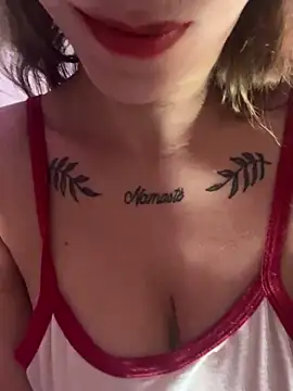 melisabunnny online show from February 2025 02:40:02 AM