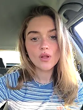 Goldloeckchen159 online show from March 2025 03:29:01 PM