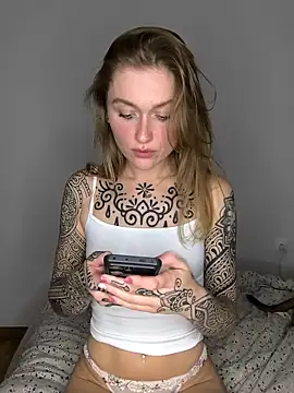 Snapshot of Goldloeckchen159 chatting on March 2026 10:26:02 PM Goldloeckchen159 online show from March 2026 10:26:02 PM