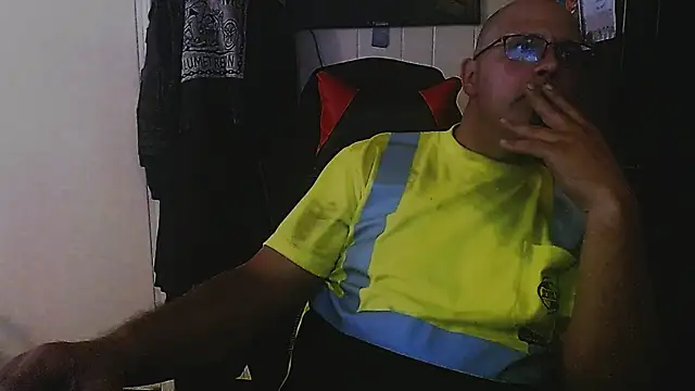 KrazyLegz online show from September 2025 08:45:01 PM